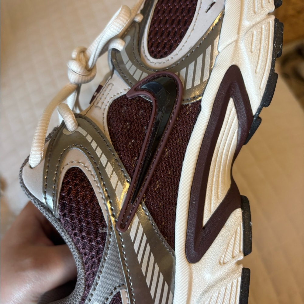 Nike Athletic Shoes in Burgundy and Silver